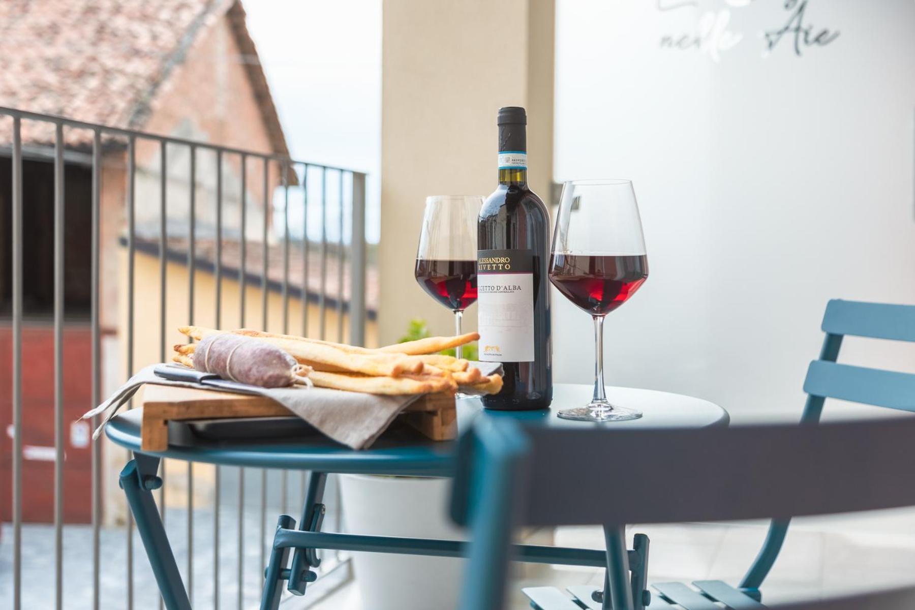 La Casa Nelle Aie - Appartamento Dolcetto - Free Wifi & Ac La Morra Extérieur photo